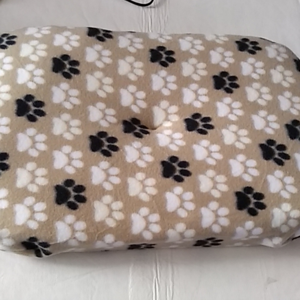 NWOT Dog bed new foam machine washable handmade